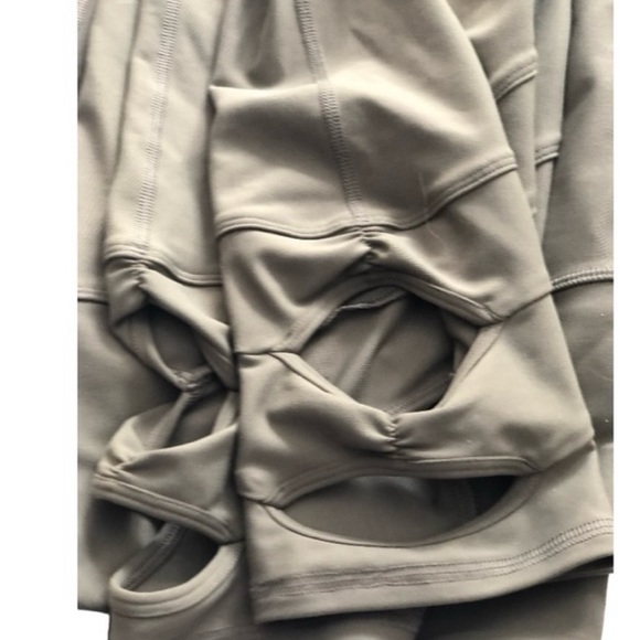 Old Navy Large size Leggings - BUY 2 GET 1 FREE - Picture 4 of 4